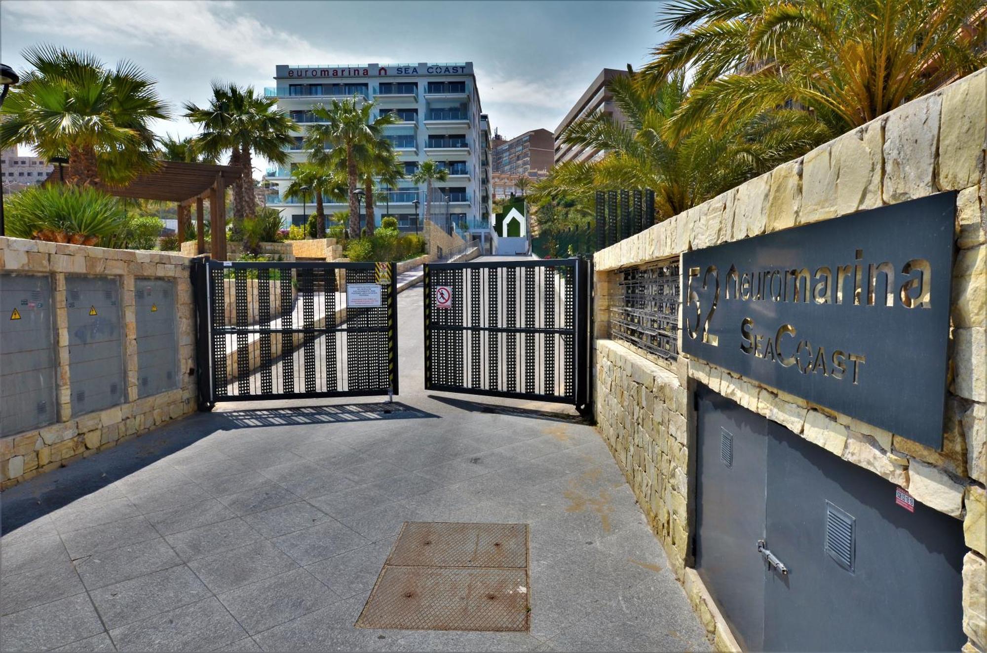 Beachfront Luxury Apartments By Nras Arenales del Sol Exterior photo