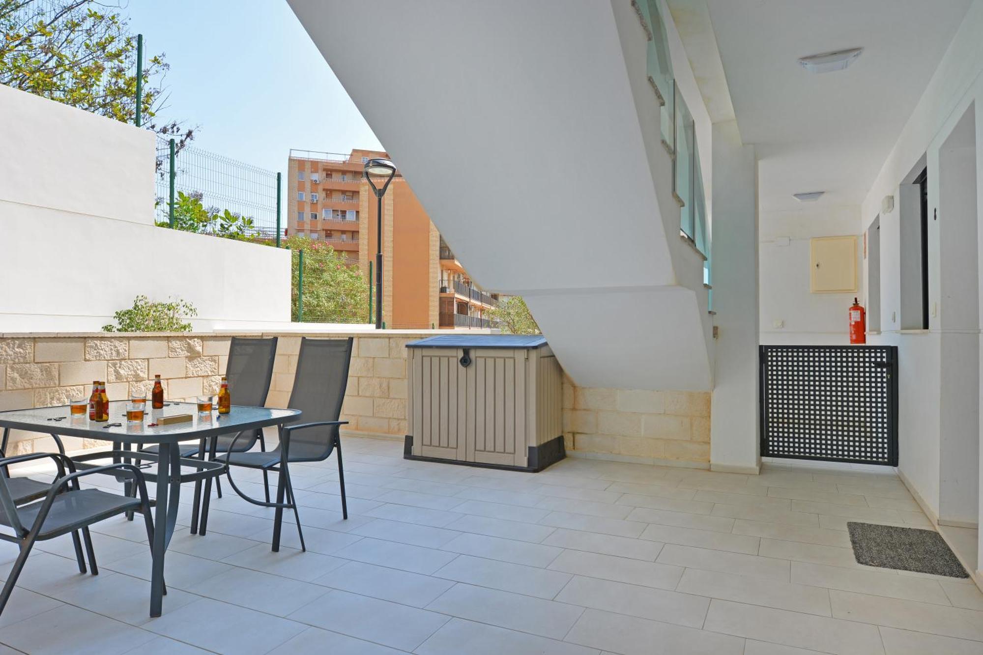Beachfront Luxury Apartments By Nras Arenales del Sol Room photo