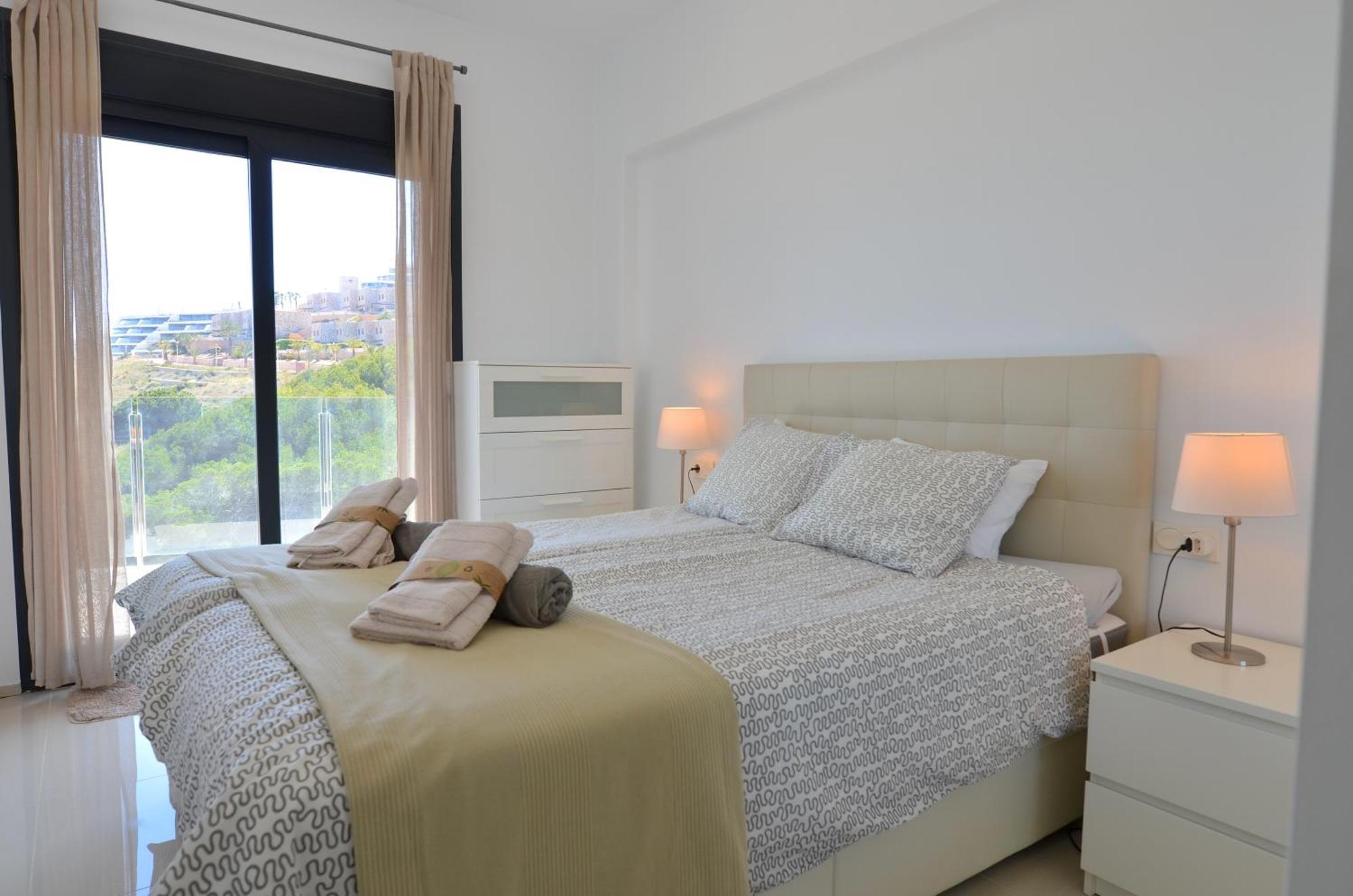 Beachfront Luxury Apartments By Nras Arenales del Sol Room photo